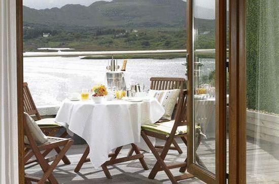 Golden'S Cove Apartments At Sneem Hotel Room photo